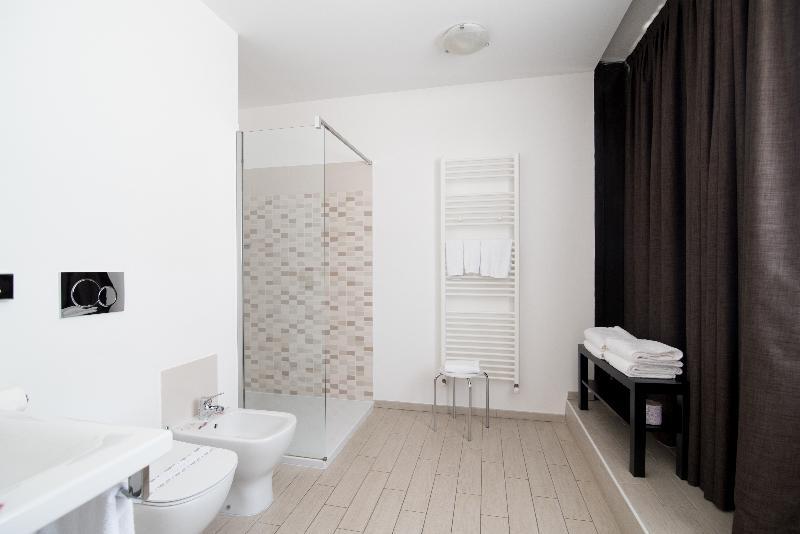 اتاق استاندارد چهار تخته, Best Quality Hotel Politecnico
