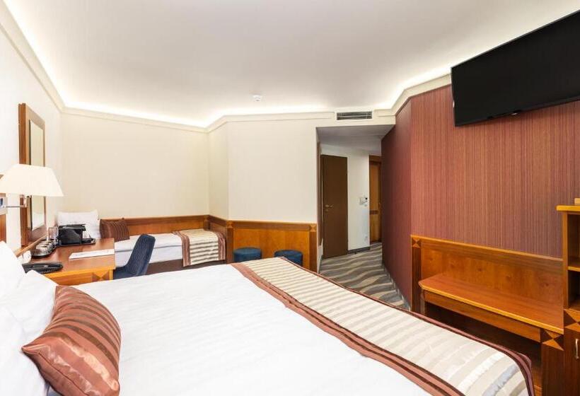 패밀리 룸, Carlton Hotel Buda Castle