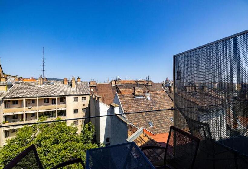 스탠다드 플러스 객실, 다양한 전망 포함, Carlton Hotel Buda Castle