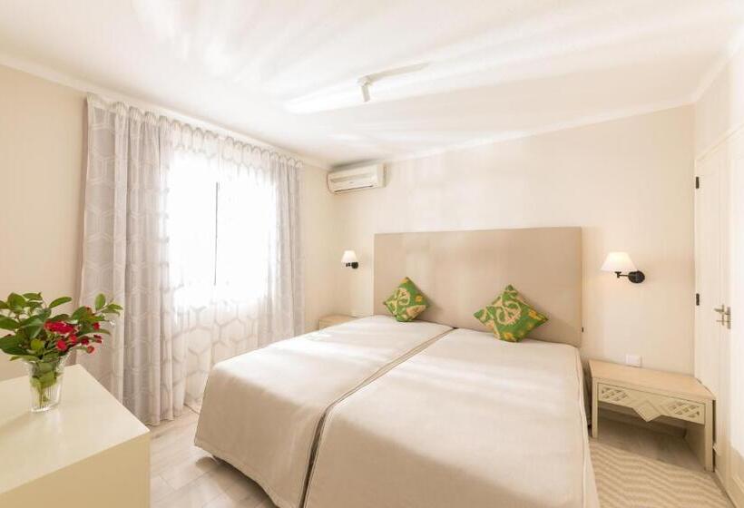 2 Bedroom Premium Apartment, Clube Albufeira Garden Village