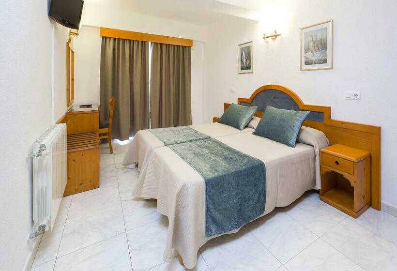 Chambre Standard, Hostal Mari