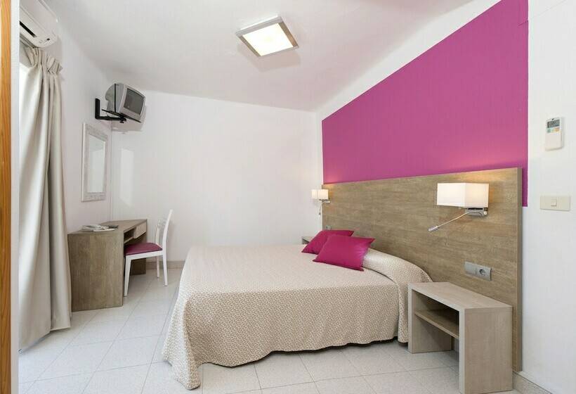 Chambre Standard Vue Ville, Hostal Mari