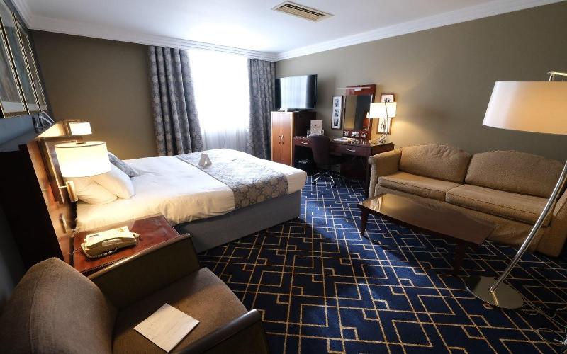 اتاق پرمیوم, Crowne Plaza Liverpool  John Lennon Airport