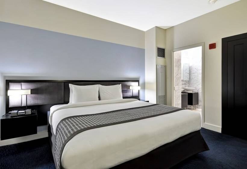 اتاق اجرایی, Dylan Hotel Nyc