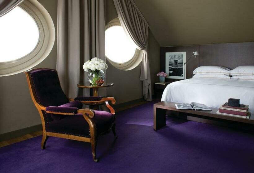 Suite King Bed, Four Seasons  Milano