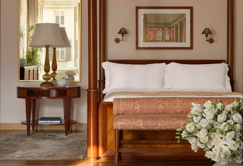 Suite King Size Bed, Four Seasons  Milano