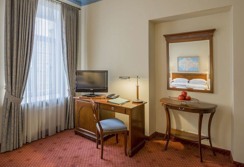 سوییت, Grotthuss Boutique Hotel Vilnius