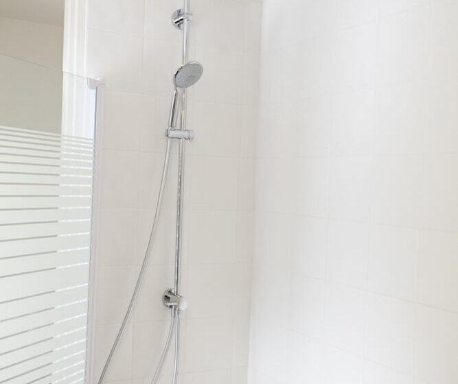 اتاق استاندارد, Kyriad Prestige Beaune Le Panorama
