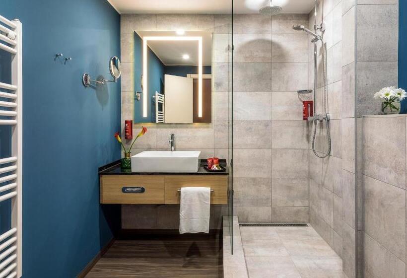 اتاق سوپریور سه تخته, Leonardo Hotel Budapest