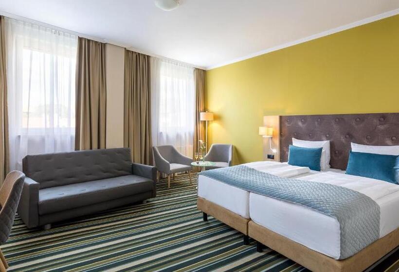 اتاق سوپریور سه تخته, Leonardo Hotel Budapest