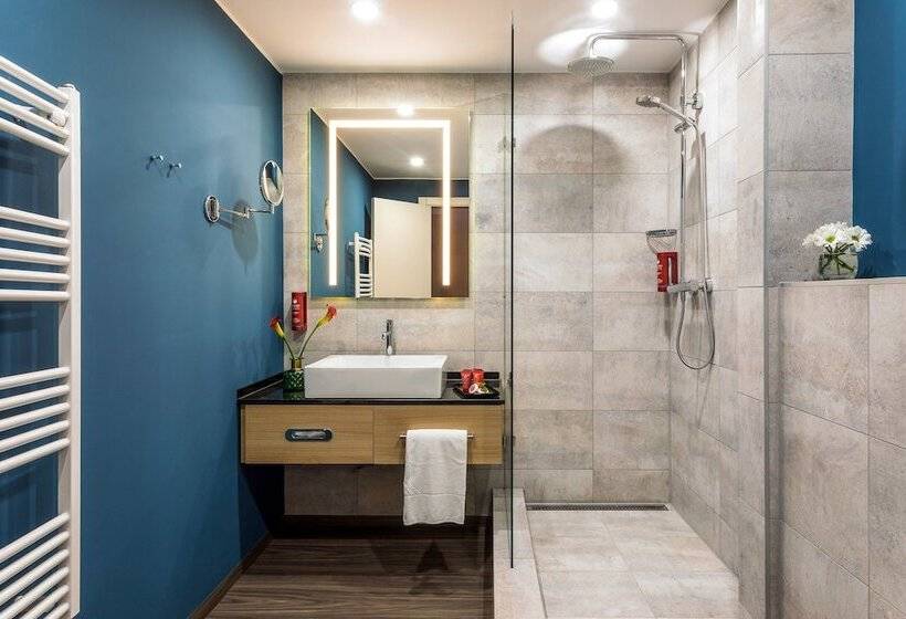 اتاق سوپریور, Leonardo Hotel Budapest