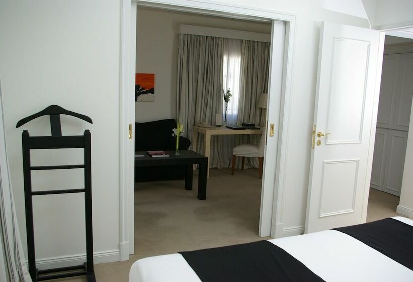 سوییت اجرایی, Loi Suites Recoleta