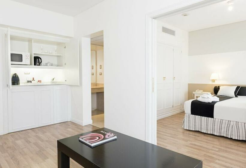 سوییت اجرایی, Loi Suites Recoleta