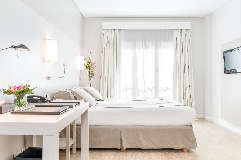 استودیوی استاندارد, Loi Suites Recoleta