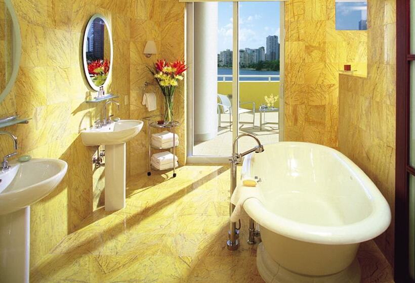 Suite Adapted for people with reduced mobility, Mandarin Oriental Miami