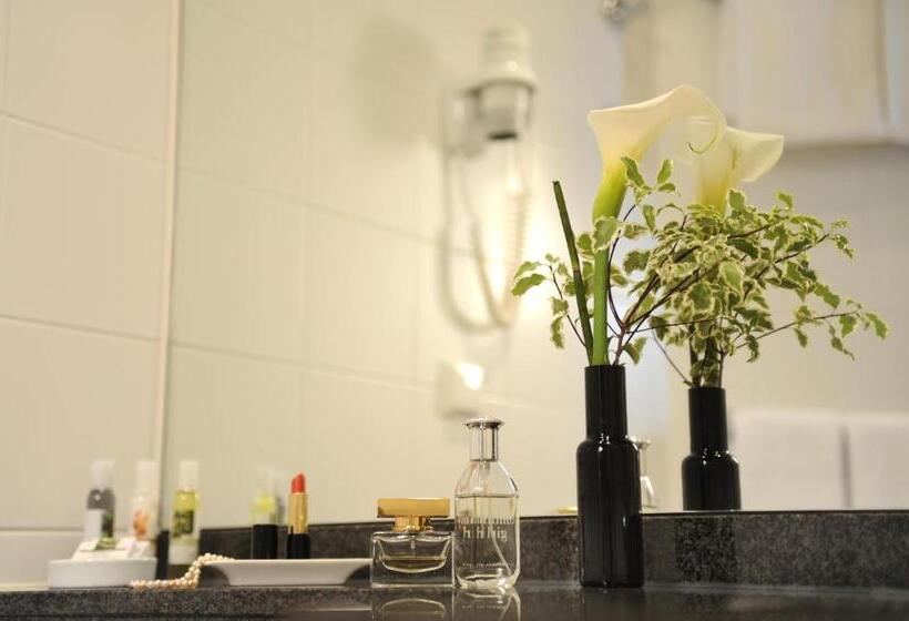 اتاق استاندارد یک نفره, Mercure Hotel Düsseldorf City Nord