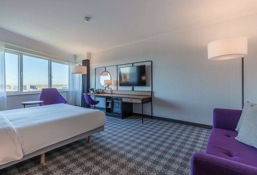 Junior Suite, Radisson Blu  Amsterdam Airport