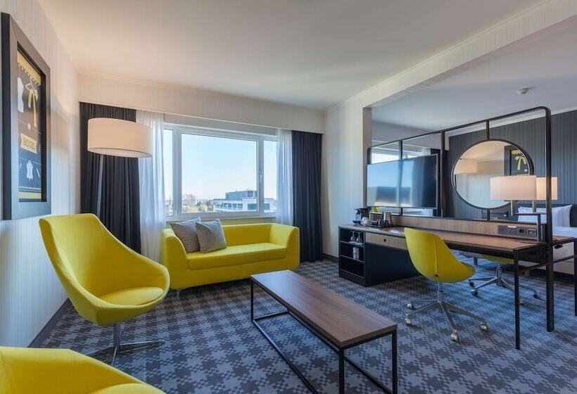 Suite, Radisson Blu  Amsterdam Airport