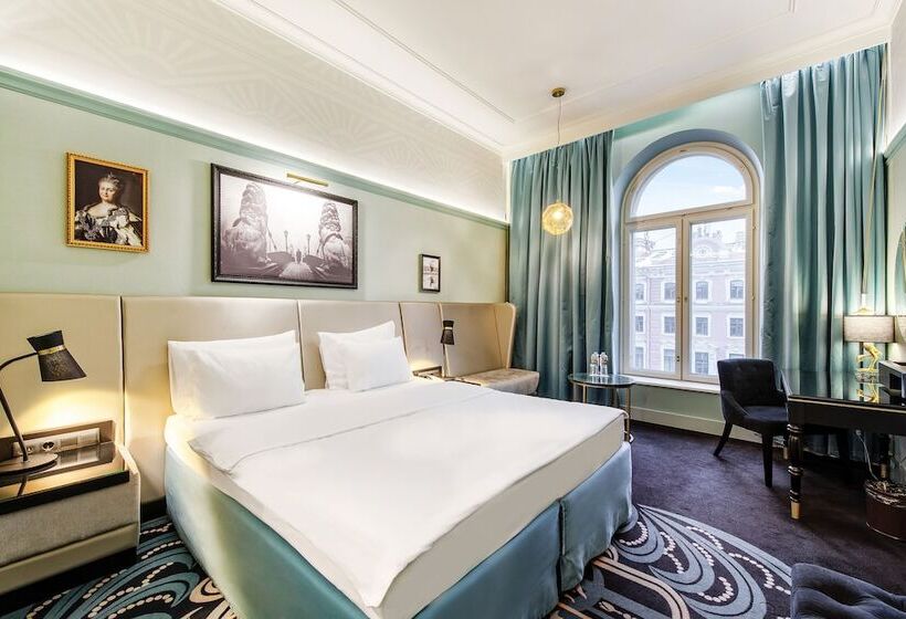 Номер Superior Вид на Город, Radisson Royal Hotel, St. Petersburg