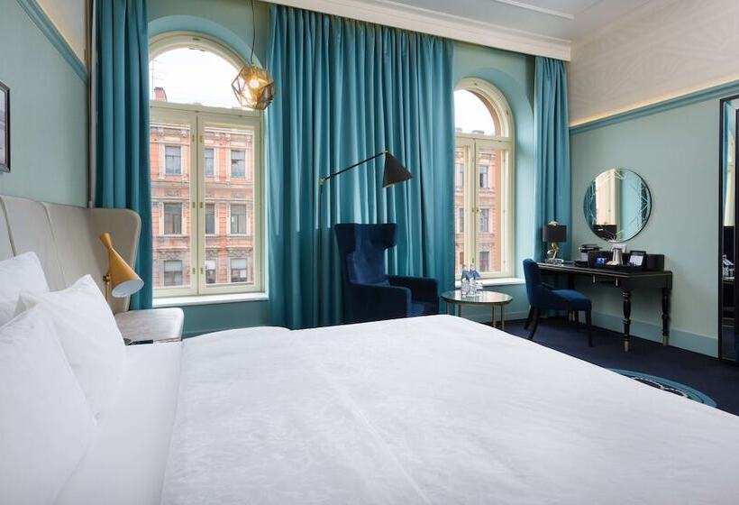 Номер Премиум Вид на Город, Radisson Royal Hotel, St. Petersburg