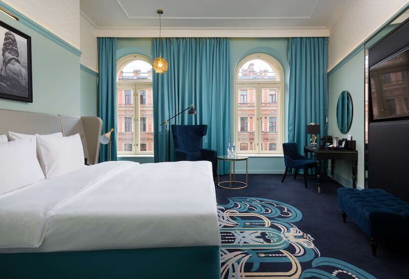 Номер Премиум Вид на Город, Radisson Royal Hotel, St. Petersburg