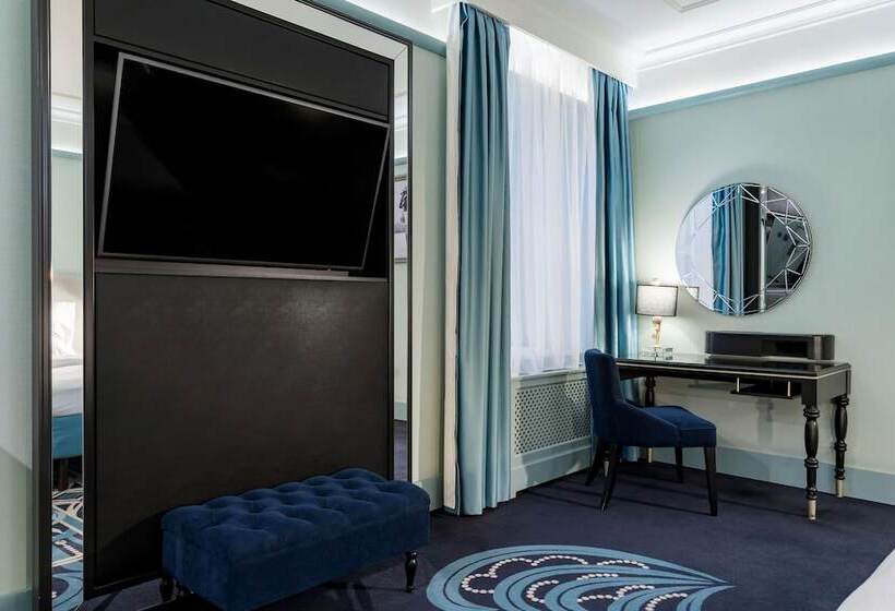 Номер Superior Вид на Город, Radisson Royal Hotel, St. Petersburg