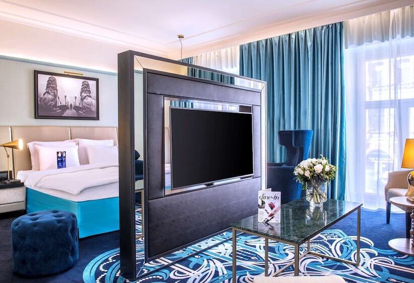 Люкс, Radisson Royal Hotel, St. Petersburg