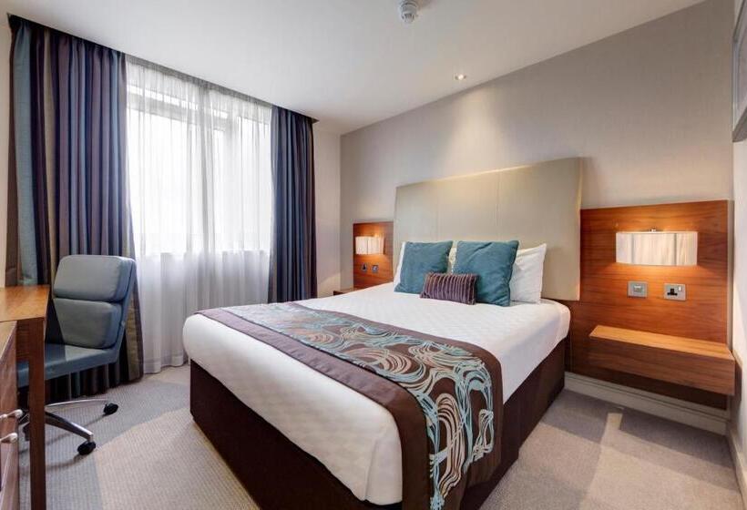 اتاق لوکس با چشم‌انداز باغ, Thistle London Hyde Park Kensington Gardens