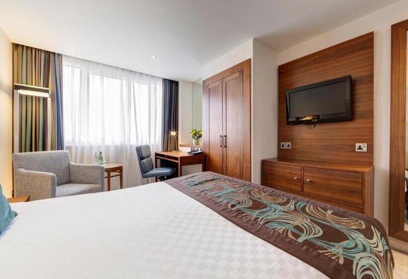 اتاق لوکس با چشم‌انداز باغ, Thistle London Hyde Park Kensington Gardens