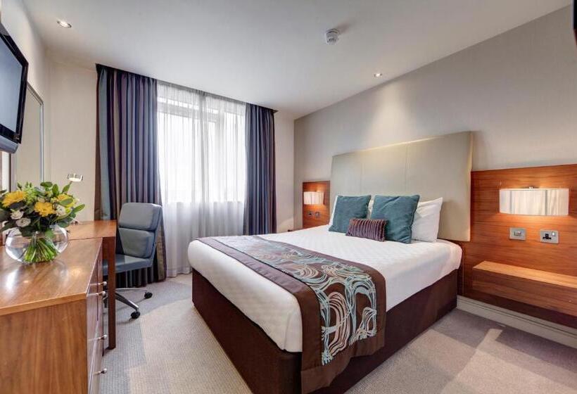 اتاق لوکس با چشم‌انداز باغ, Thistle London Hyde Park Kensington Gardens