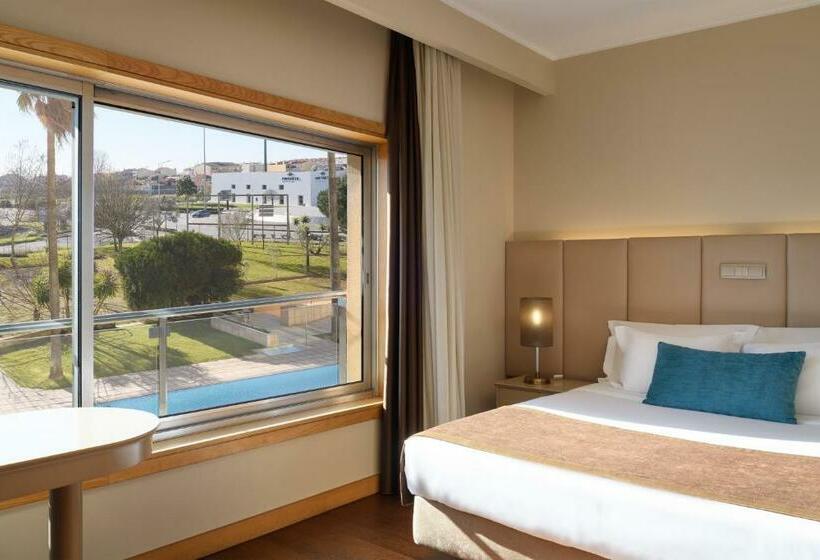 Premium Room Pool View, Tryp By Wyndham Porto Expo