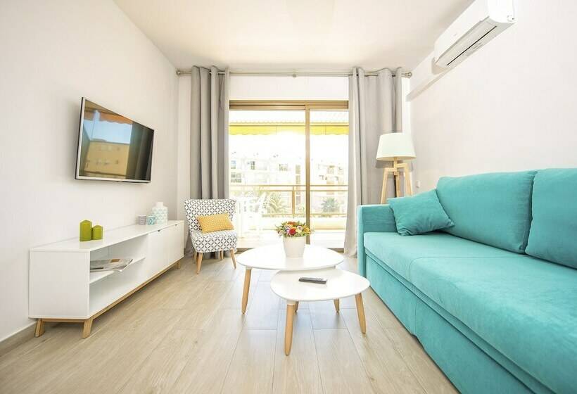 1 Bedroom Apartment, Ona Aquamarina