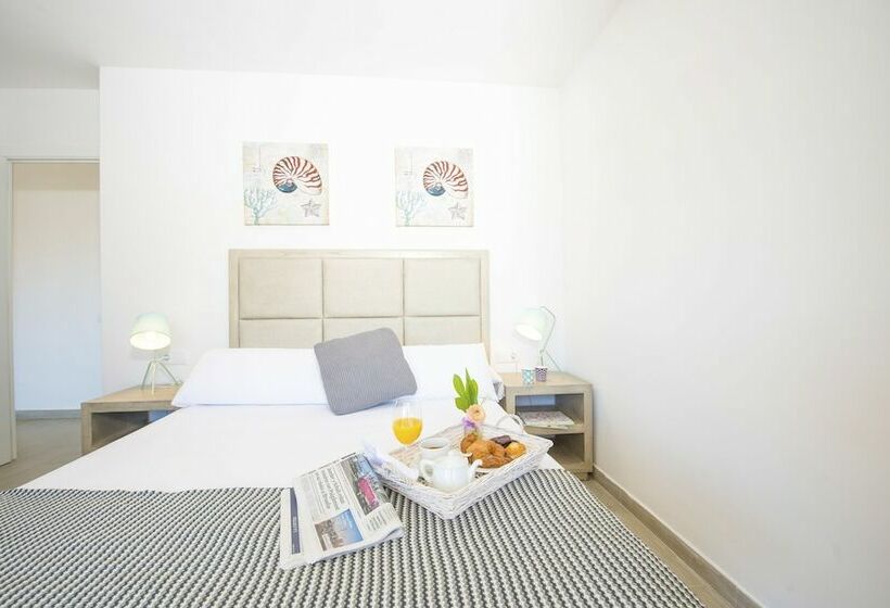 1 Bedroom Apartment, Ona Aquamarina