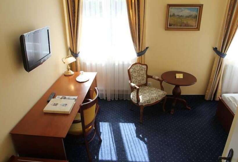标准单人间, Parkhotel Richmond