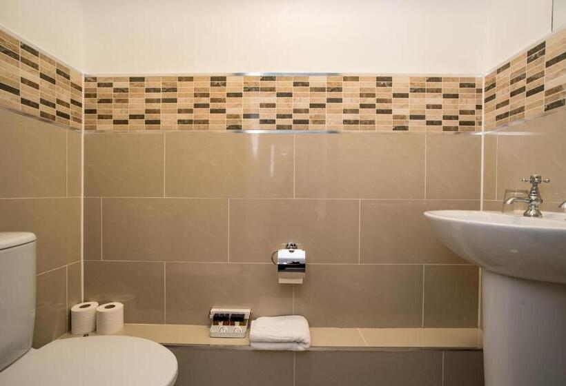 اتاق استاندارد با سرویس بهداشتی مشترک, Wilson Lodge