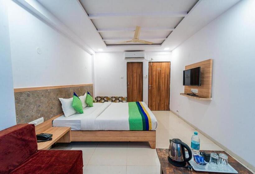 اتاق لوکس, Treebo Bright Plaza & Spa