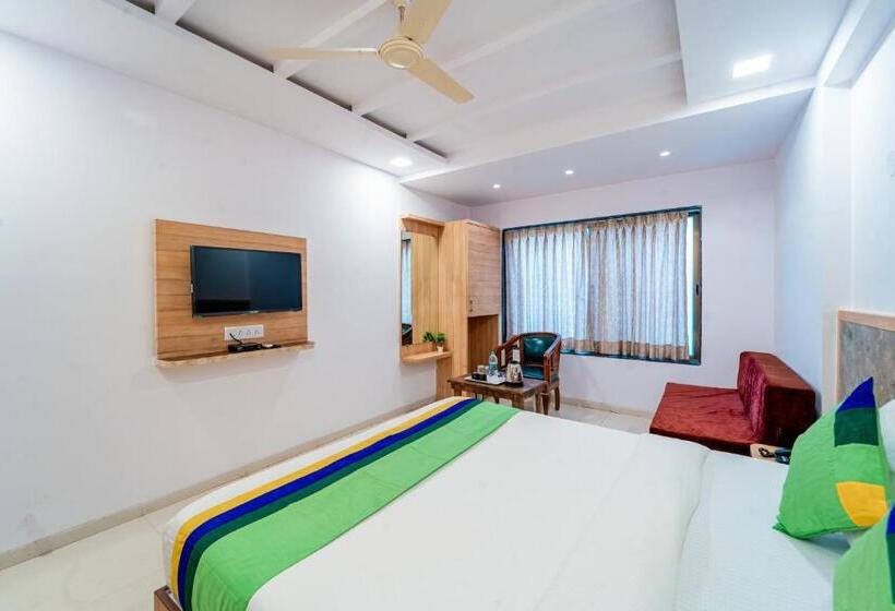 اتاق لوکس, Treebo Bright Plaza & Spa