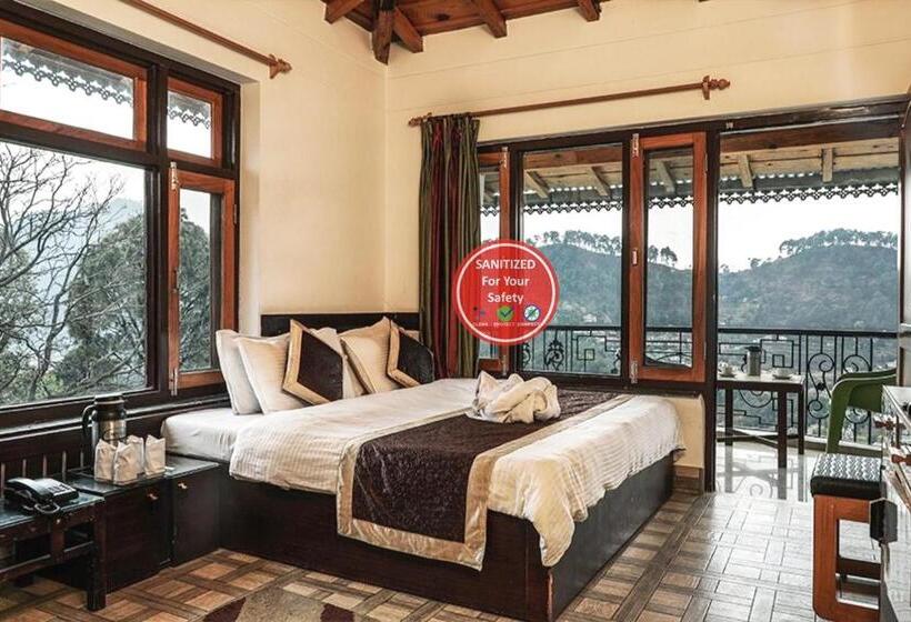 اتاق استاندارد با چشم‌انداز کوهستان, Sapphire Inn Bhimtal, Kaichi Dham   Parking Facilities   Best Luxury Hotel In Nainital