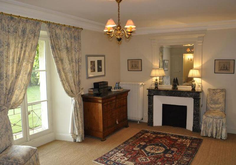 اتاق استاندارد چهار تخته, Bed And Breakfast   Château Du Vau