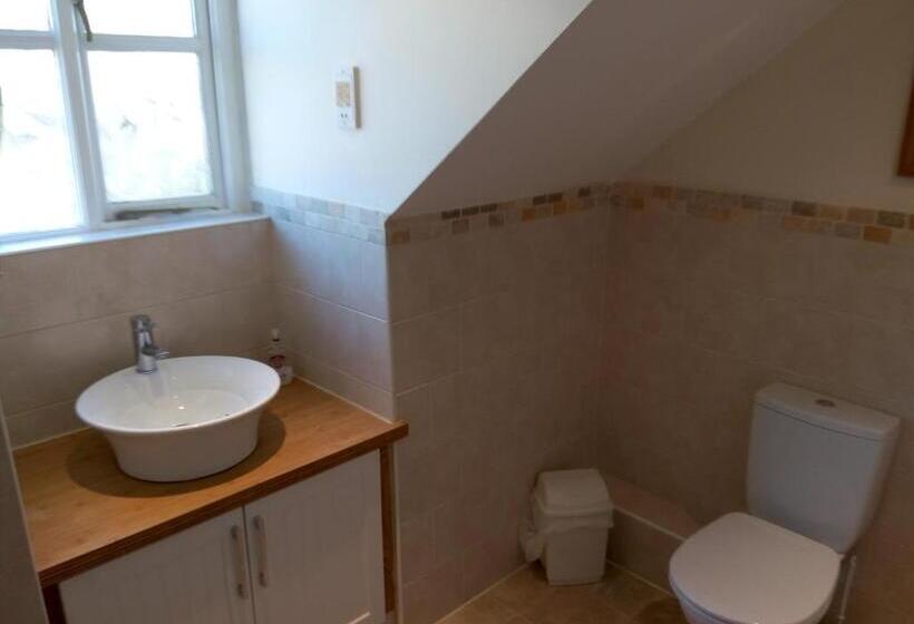 اتاق استاندارد با چشم‌انداز باغ, Parkside Guest House