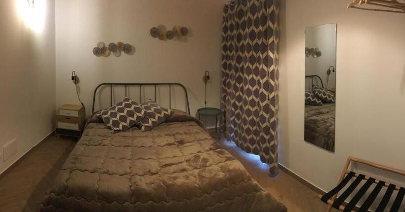 اتاق استاندارد با تخت بزرگ, Torre's Camere & Caffè