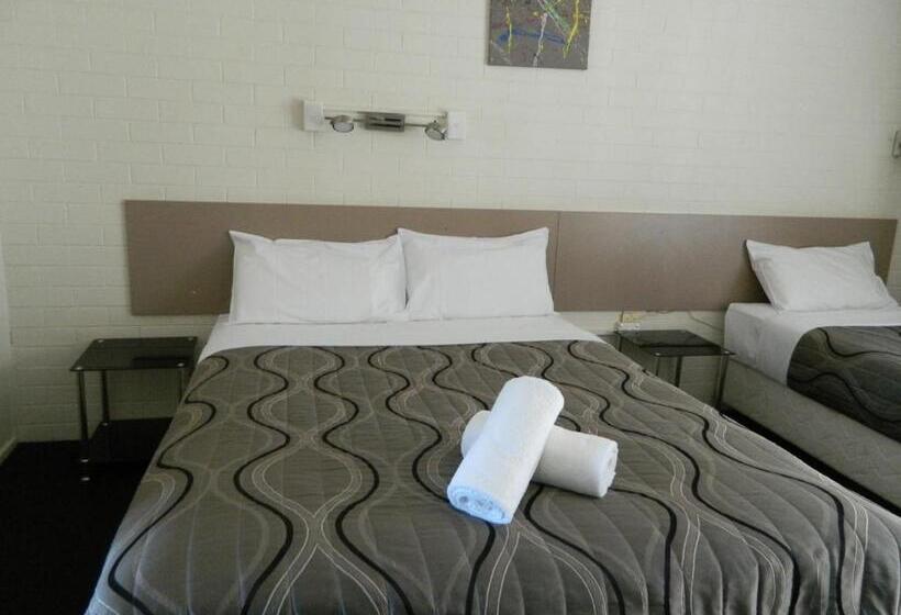 اتاق استاندارد, Coachman Motel