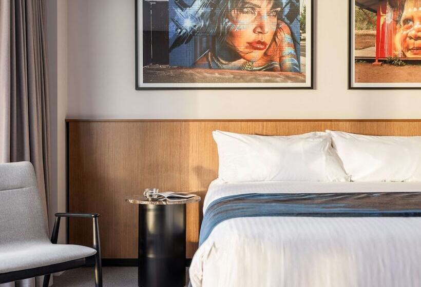 اتاق پرمیوم, The Adnate Perth   Art Series