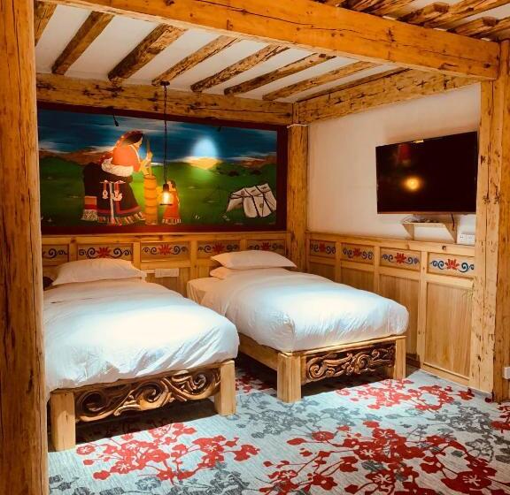 اتاق استاندارد با سرویس بهداشتی مشترک, Shangri La Xiangye Listen To The Rain