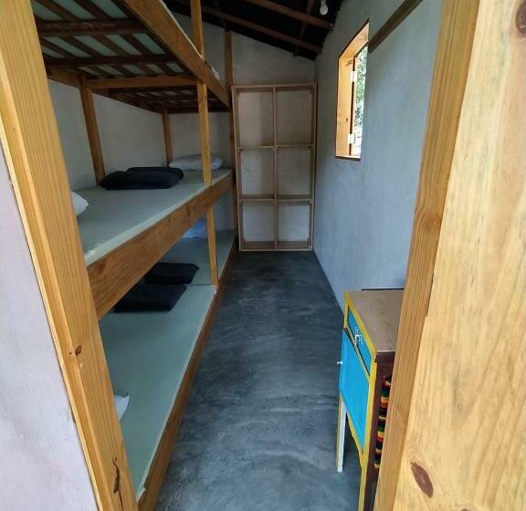 共用房间的床, Kombi Hostel Camping