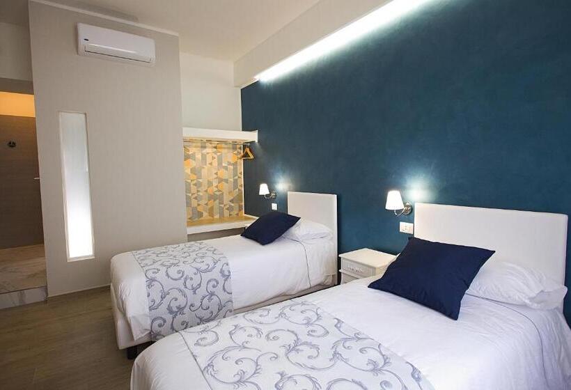 اتاق لوکس, Pvrooms