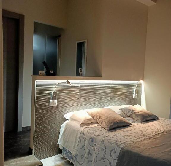 اتاق استاندارد, Pvrooms