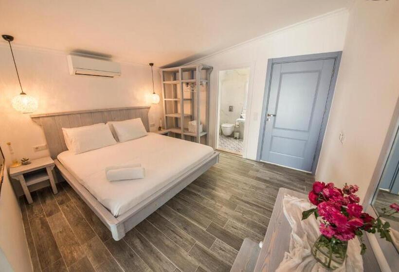 استودیوی استاندارد با چشم‌انداز دریا, Ceylan Boutique House