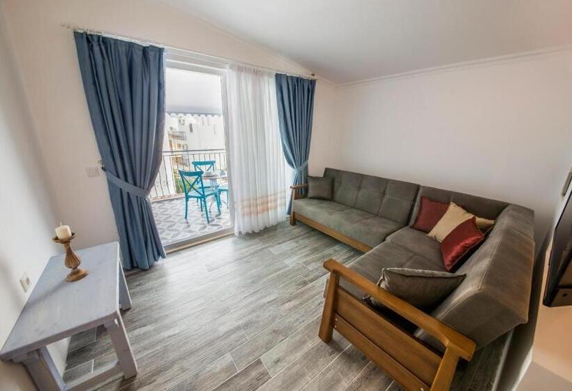 استودیوی استاندارد با چشم‌انداز دریا, Ceylan Boutique House
