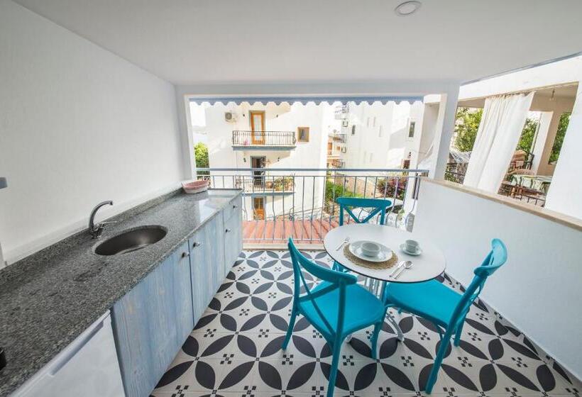 استودیوی استاندارد با چشم‌انداز دریا, Ceylan Boutique House
